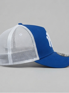 New Era 9FORTY New York Yankees Royal Blue & White Trucker Snapback Cap