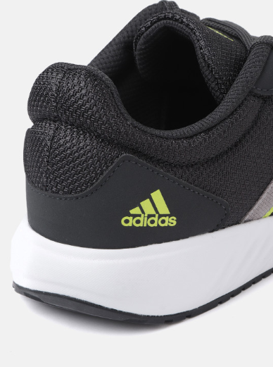 ADIDAS Men Black Woven Design Adi-Bounce Running Shoes