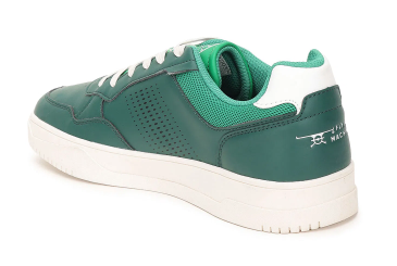 FLYING MACHINE Men Solid Eason Sneakers