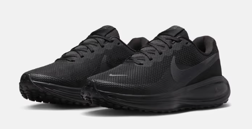 NIKE Revolution 8
