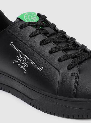 FLYING MACHINE Men Kyree Solid Sneakers